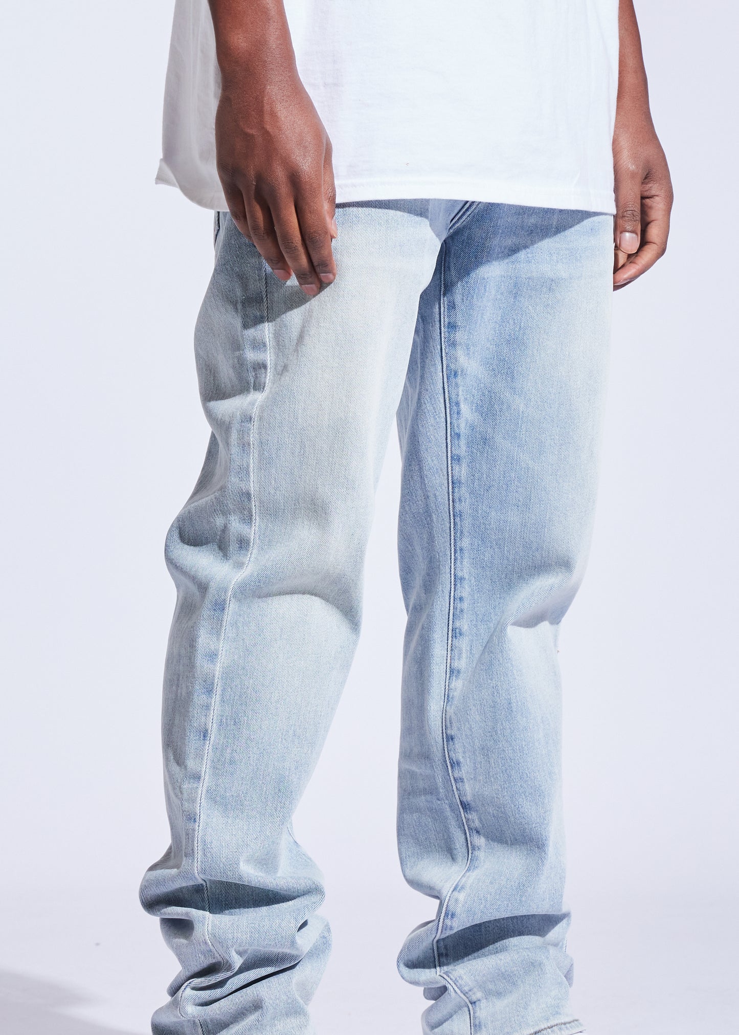 Pacific Straight Denim (Light Bleach)