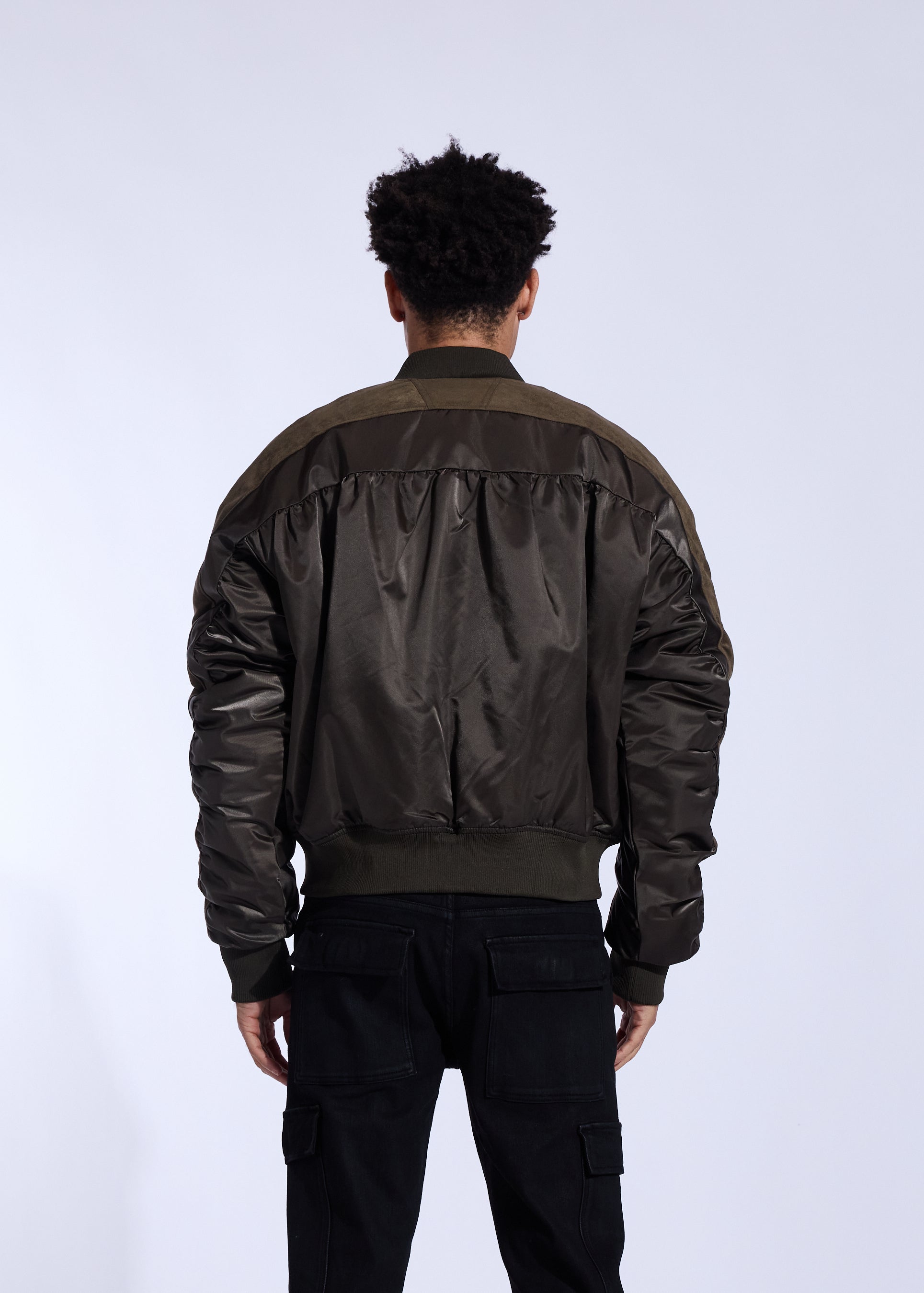 Clean Bomber Jacket (Olive)