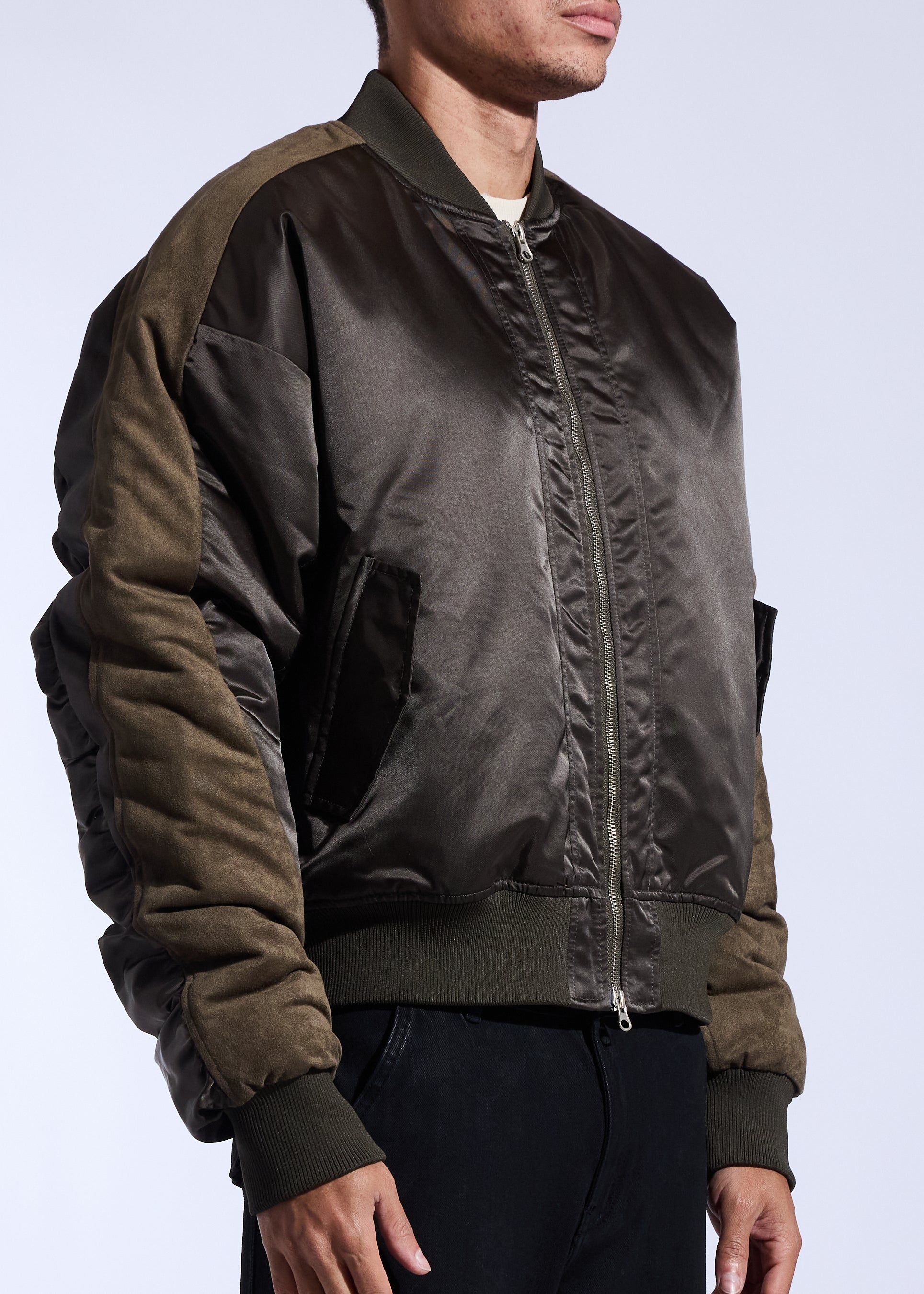 Clean Bomber Jacket (Olive)