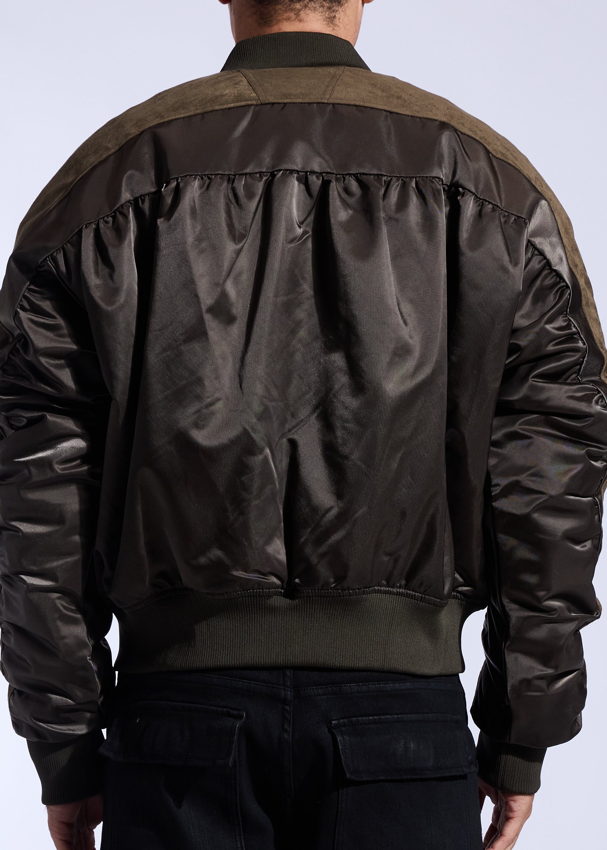 Clean Bomber Jacket (Olive)