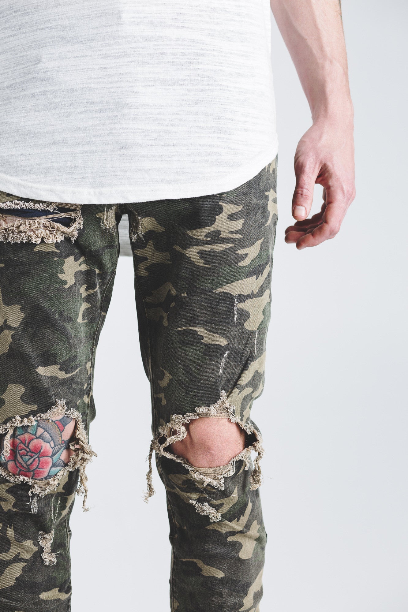 Ripped on sale camo jeans